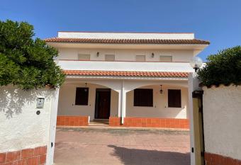 San Lorenzo has Balcony rooms