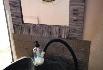 La Cueva Refugio allows 18 year olds to book a room