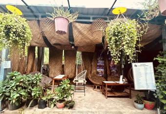 Angkor Piseth Homestay allows 18 year olds to book a room