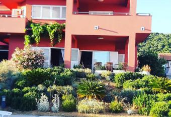Studio apartments 100m away from the beach, Vila   tedul, Barbat 422A, Rab has Balcony rooms