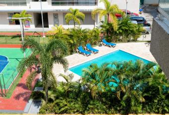 BEATIFUL APARTMENT has Balcony rooms