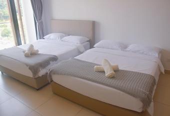Frienz Houz @ Midhill Genting (7pax) Free WiFi has Balcony rooms