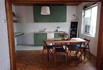 Apartman Unikat has Balcony rooms