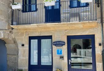 Mar De Muros allows 18 year olds to book a room