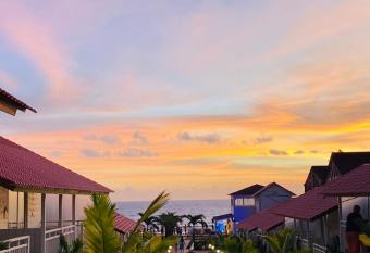 Maargit Beach Resort has Balcony rooms