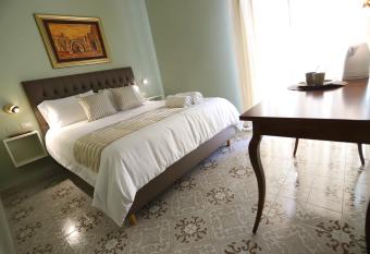 DIMORE MORELLI has Balcony rooms