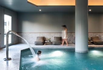 Litta Palace Milano allows 18 year olds to book a room