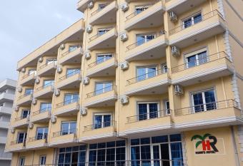 Ryan s Hotel Shengjin has Balcony rooms