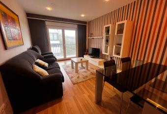 OKTHEWAY MALPICA has Balcony rooms