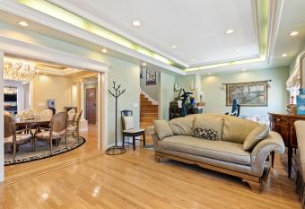 Oceanview high-end home by Beach/GGP/parking has Balcony rooms