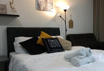 Empire City Executive suite - Petaling Jaya has Balcony rooms