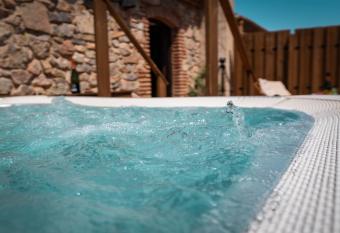 Hotel Mas Mariassa allows 18 year olds to book a room