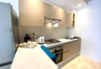 Pearl 15-Luxury Place Heart of Town CAVALLI Home allows 18 year olds to book a room