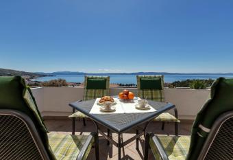 Apartmani Verica has Balcony rooms