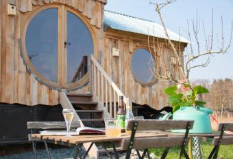 Origineel logeren bij Dagbreek has Balcony rooms