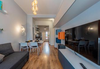 OTR apartment, Alba allows 18 year olds to book a room