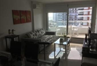 Forest Tower 2, PUNTA DEL ESTE allows 18 year olds to book a room