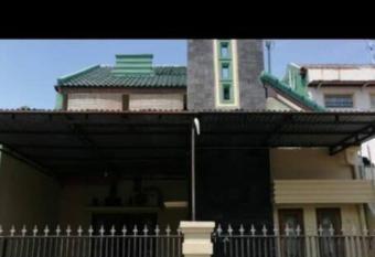 Griya Arjuna 2A has Balcony rooms