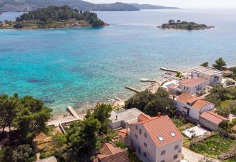 Sea home CVITA has Balcony rooms