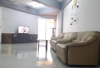 Coastside Homestay has Balcony rooms