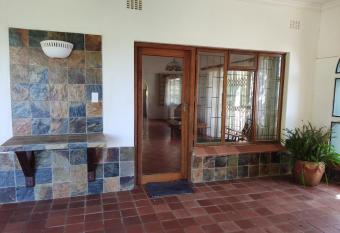 Tugela Mouth Cottages has Balcony rooms