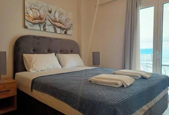 The Heart of the City has Balcony rooms