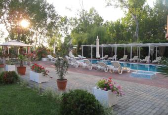 Apartments and studios in Cote d   Azure has Balcony rooms