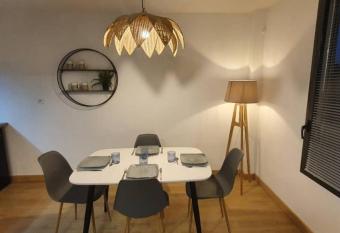 LE BELLEPIERRE - Studio proche CHU allows 18 year olds to book a room