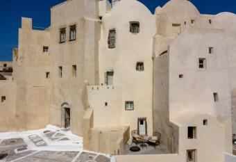 Exi Castle Suites allows 18 year olds to book a room