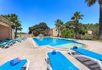 Son Amer has Balcony rooms