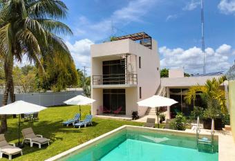 El Turix Bacalar allows 18 year olds to book a room