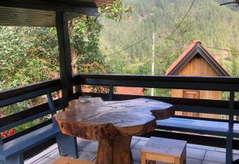 Ljubov kutak has Balcony rooms