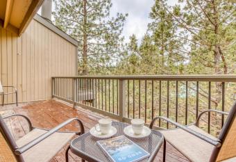 Ski House 227 has Balcony rooms