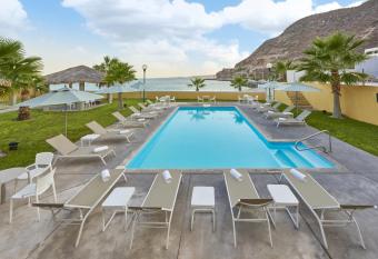 City Express by Marriott La Paz allows 18 year olds to book a room