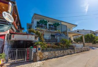 Apartments with a parking space Selce, Crikvenica - 19455 has Balcony rooms