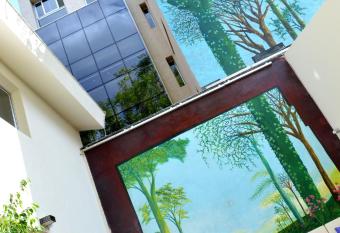 Jaque Mate Hostel has Balcony rooms