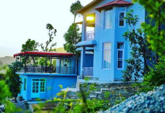 Raahi Cottages Mukteshwar has Balcony rooms