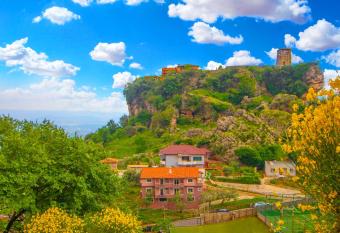 Kalaja Inn has Balcony rooms