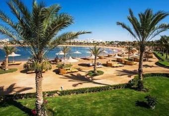 Aqua view Apartments and Suites has Smoking/Balcony rooms