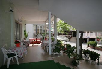 hotel marinella has Balcony rooms