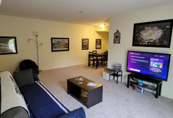 Lion's Den! 3 Bd 2 Bth Apartment has Balcony rooms