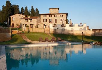 Villa San Filippo allows 18 year olds to book a room