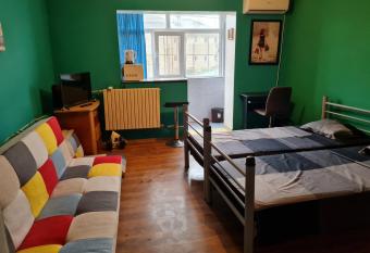 Studio Teo has Balcony rooms