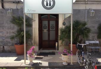 Hotel Archimede Ortigia has Balcony rooms