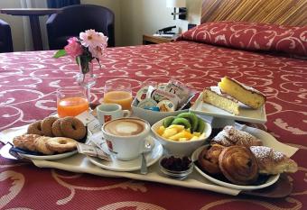 MH Hotel Piacenza Fiera has Balcony rooms