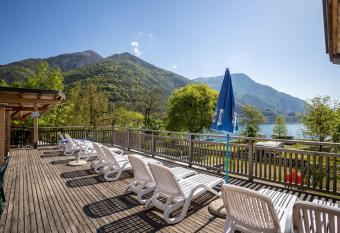 Camping Al Lago Appartamento 4 has Balcony rooms