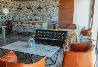 Urban 1BR/Balcony at Distrito Revoluci  n 204 has Balcony rooms