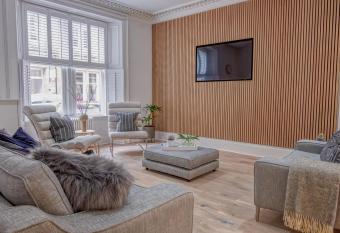 Andrean House, St Andrews allows 18 year olds to book a room