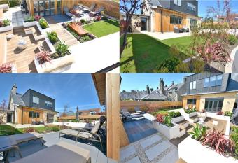 5 star luxury villa with Garden SPA has rooms with a private hot tub