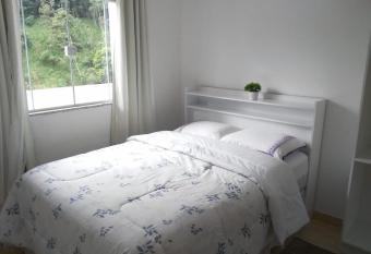 QUARTO CASA FREDERICO allows 18 year olds to book a room
